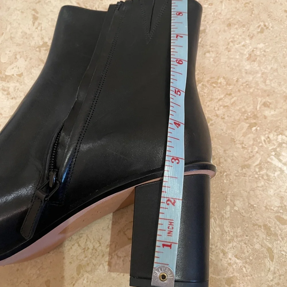 New Tory Burch stamped heel zip bootie - Picture 6 of 9